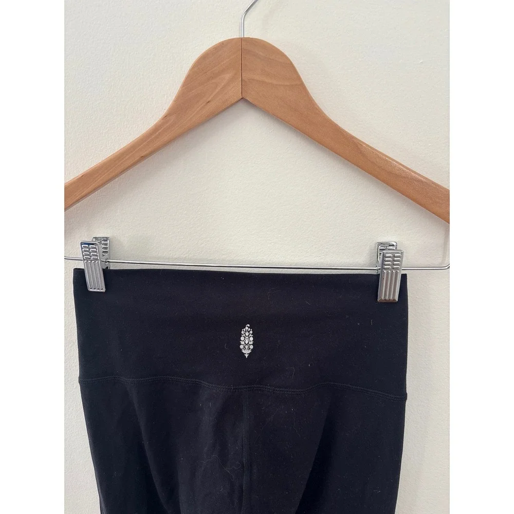 Free People Movement Black High Rise‎ Crop Leggings Athleisure Size S/P